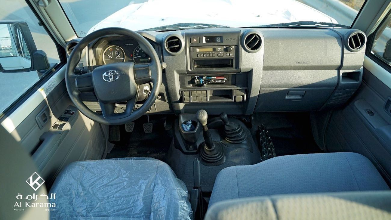 Toyota Land Cruiser Pick Up 4.2L Diesel | 4x4 Manual Transmission | Diff Lock | 6 Seats | Fog Lights | Snorkel | LC79