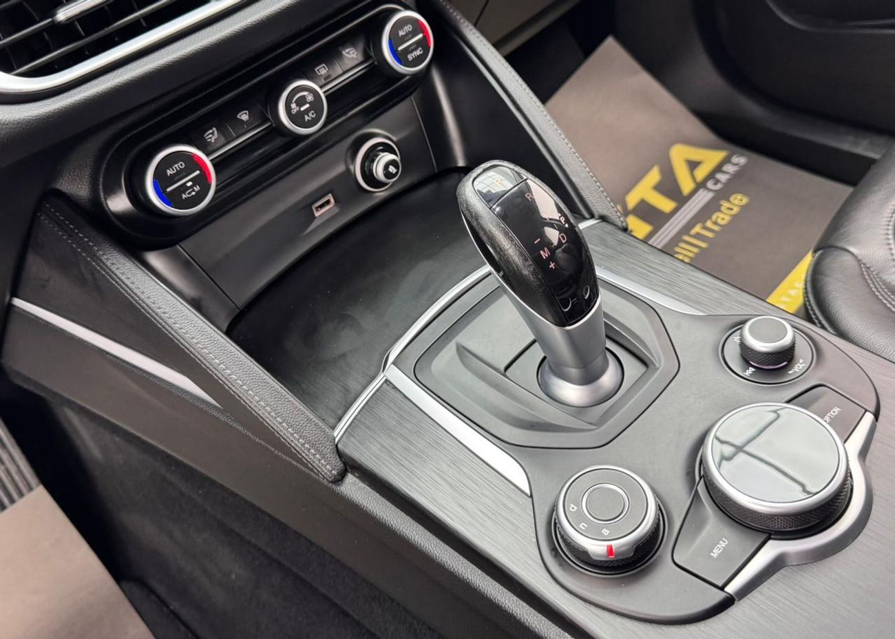 Alfa Romeo Stelvio Super 2.0L 2018 Alfa Romeo Stelvio Q4 Super, Service History, 1 Year Warranty, GCC