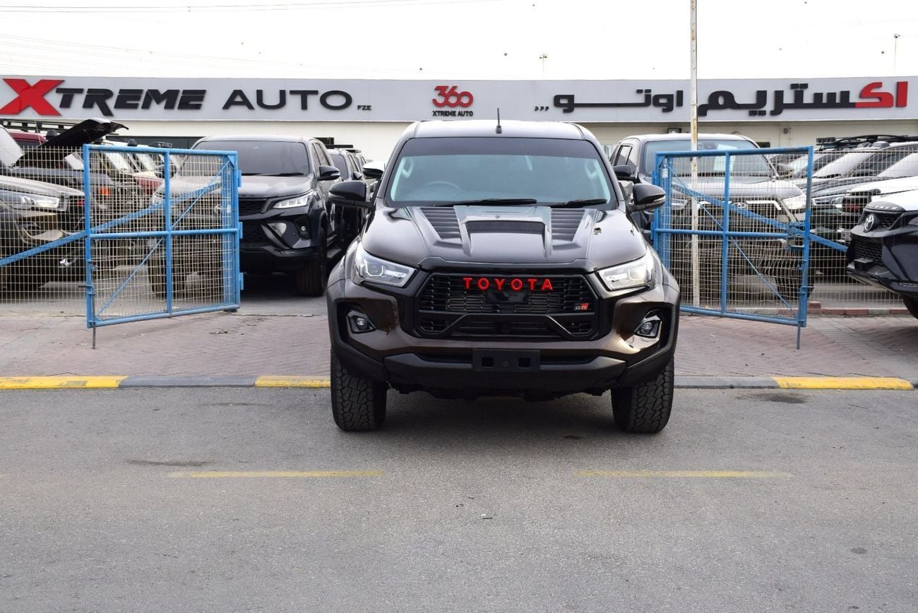 Toyota Hilux 4X4 DIESEL 2.8L Right Hand (Export Only)