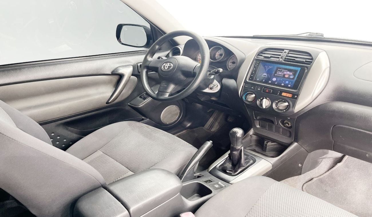 تويوتا راف ٤ PW CL Manual Transmission -Excellent Condition