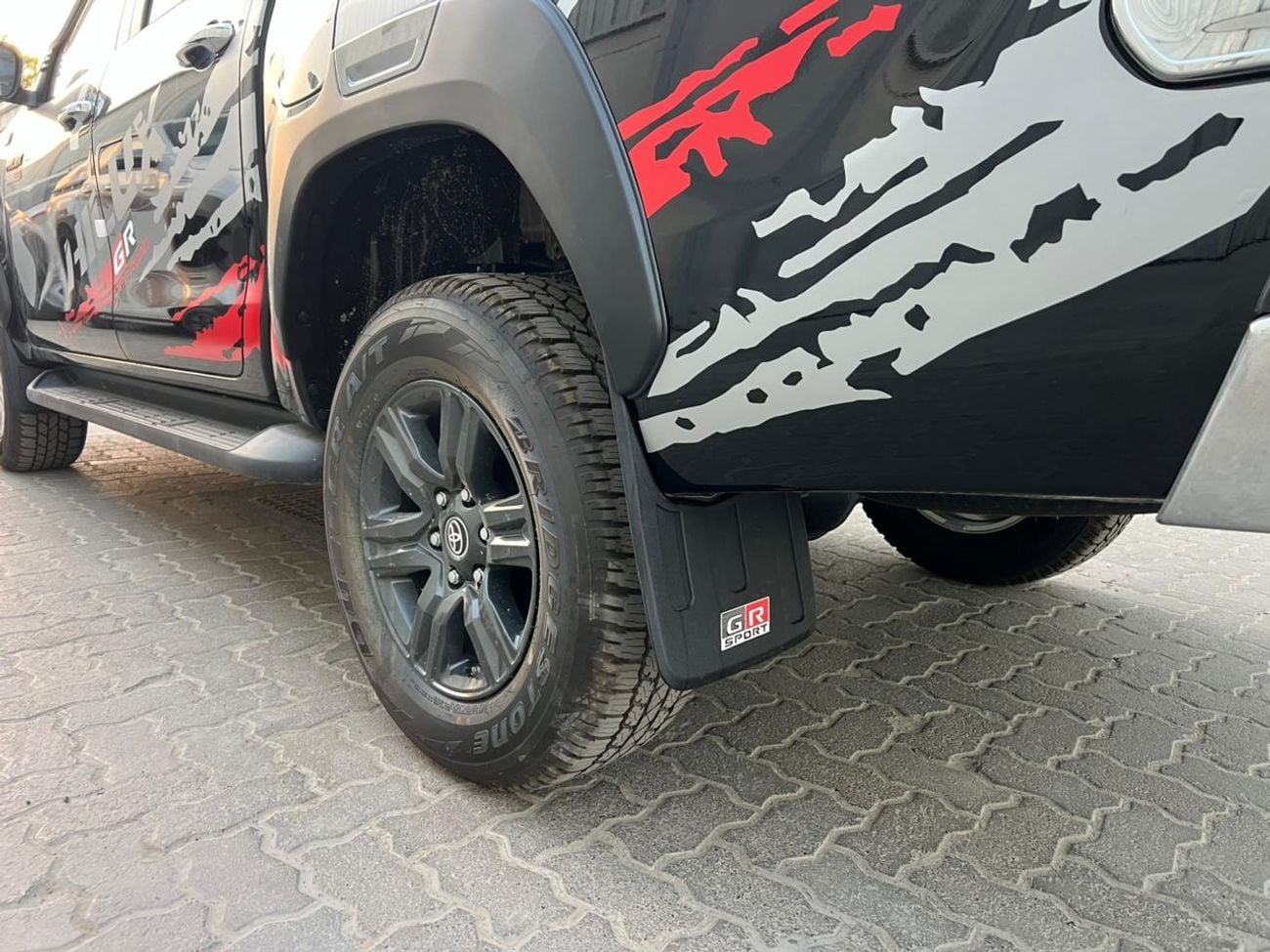 Toyota Hilux GR SPORT TOYOTA HILUX 2.4L DIESEL 4X4 FULL OPTION MY 2026