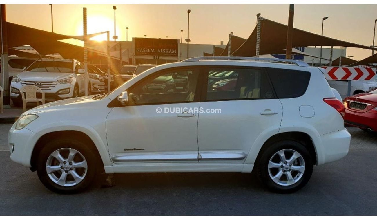 Toyota RAV4 Toyota RAV4