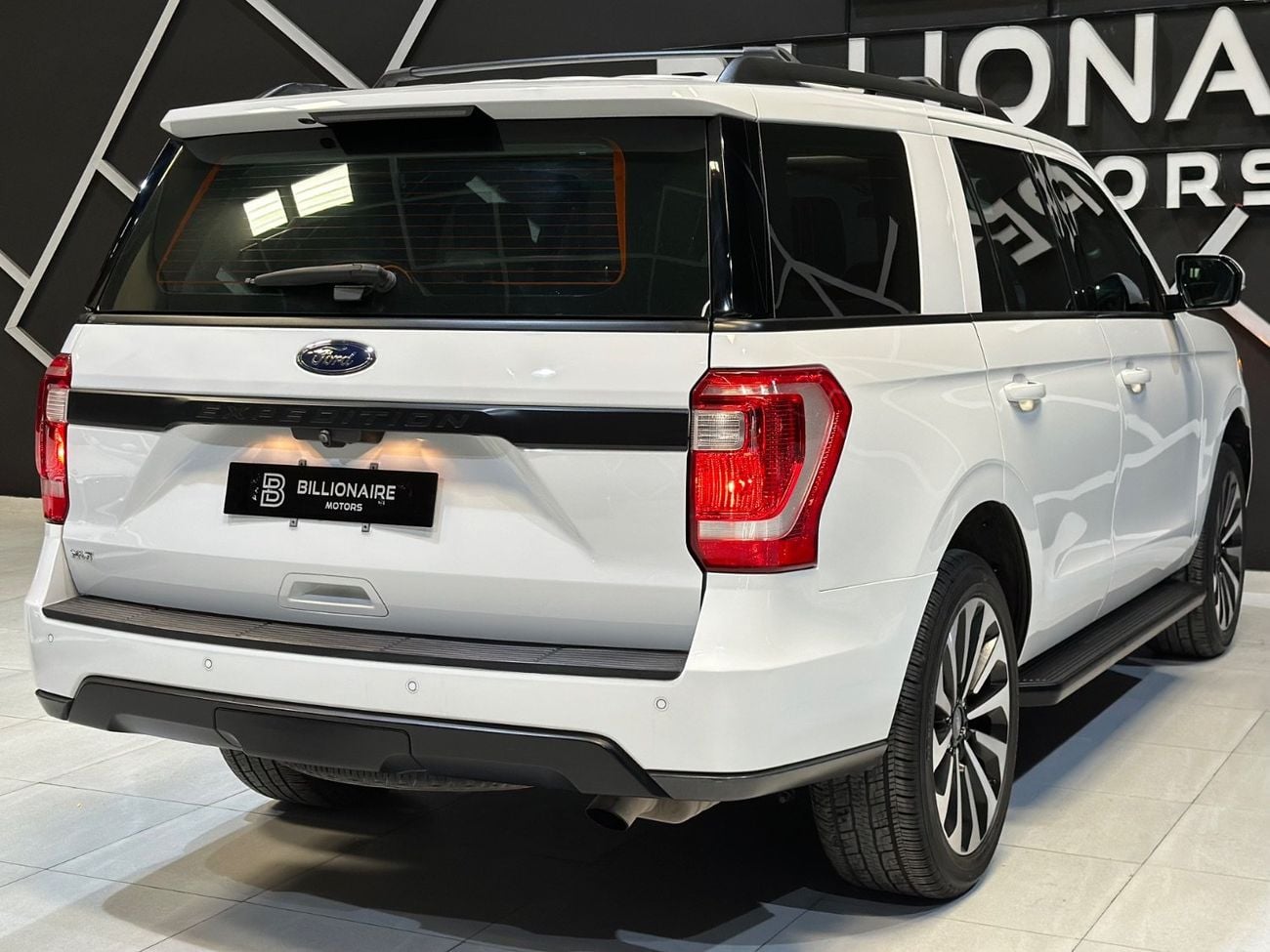 فورد إكسبيديشن XLT 3.5L (480 HP) AWD