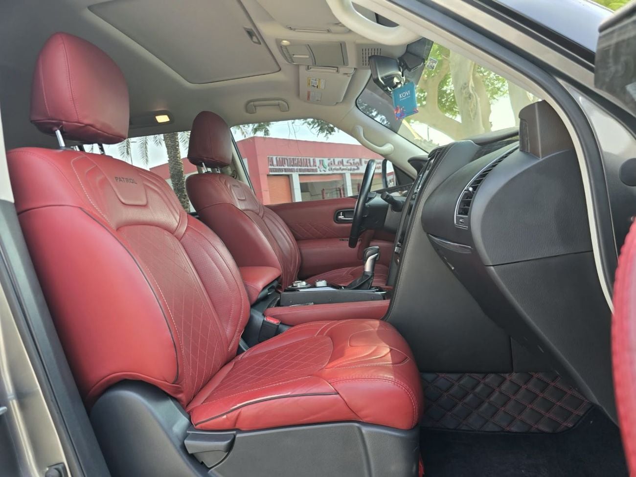 Nissan Patrol SE T2 WITH ORIGINAL AGENCY LEATHER SEATS 2020 GCC SINGLE OWNER WITH AGENCY ROSTAMANI SERVICE HISTORY IN MI