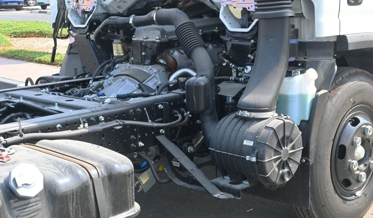 إيسوزو NQR Isuzu Nqr /4,6 diesel engine / short chassis Model 2024
