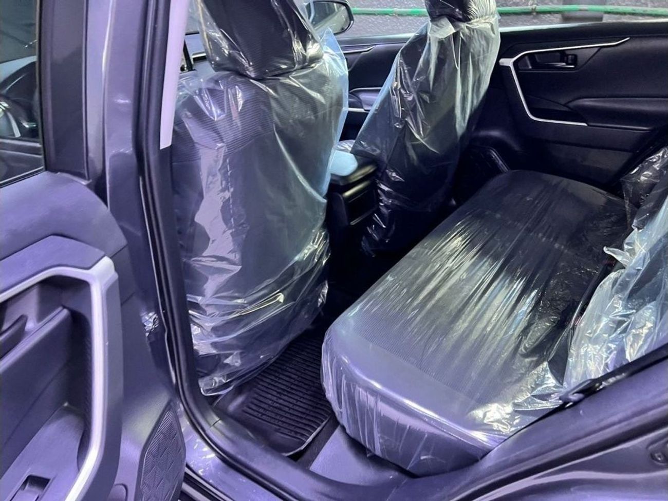 Toyota RAV4 LE Perfect inside and out