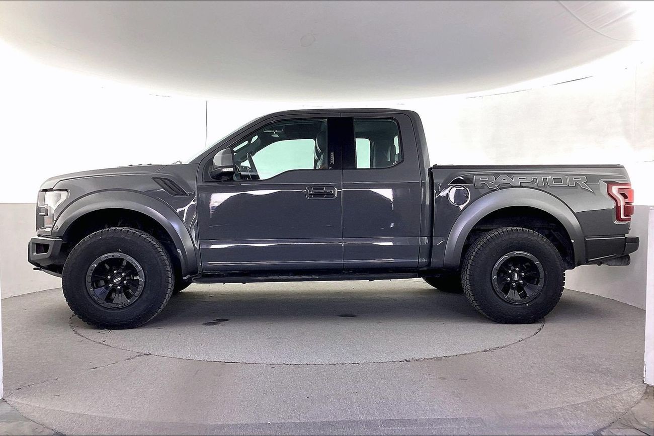 Ford F 150 Raptor Luxury - Super Cab | Guaranteed Warranty | 0 Down Payment