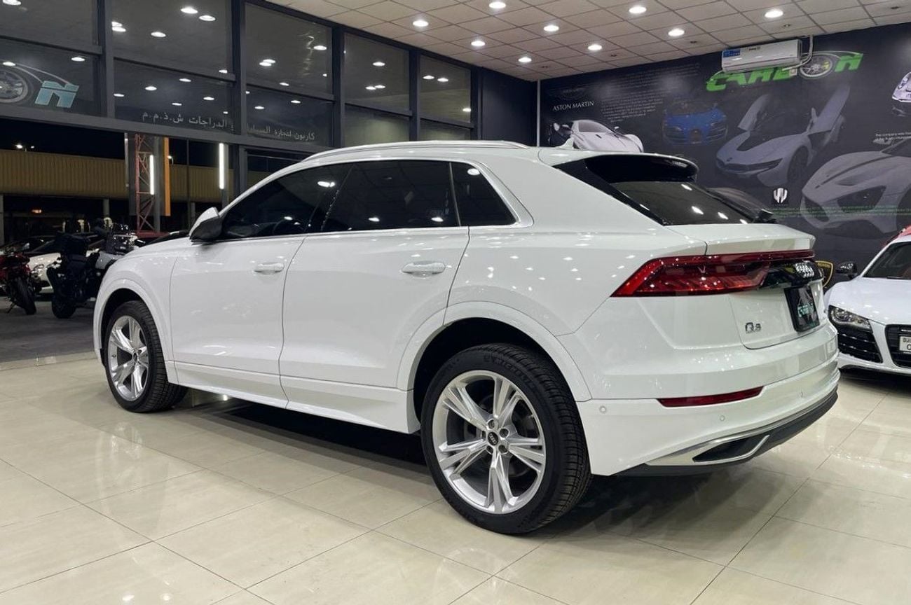 Audi Q8 55 TFSI quattro (340 HP)