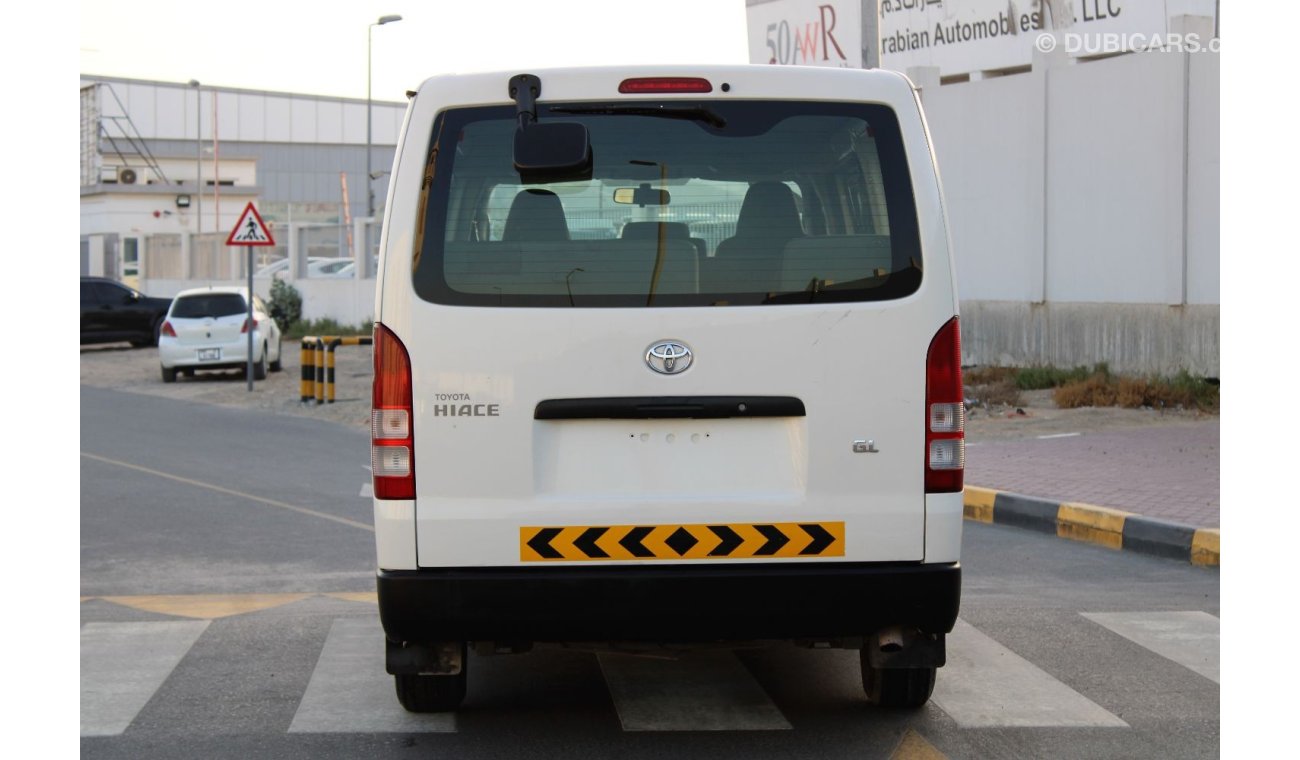 Toyota Hiace Toyota Hiace 2016 GCC in excellent condition, without accidents, very clean from inside and outside