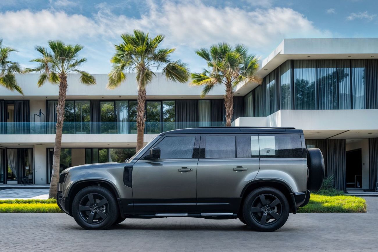 Land Rover Defender 110 P300 | 6,463 P.M | 0% Downpayment | Agency Warranty!