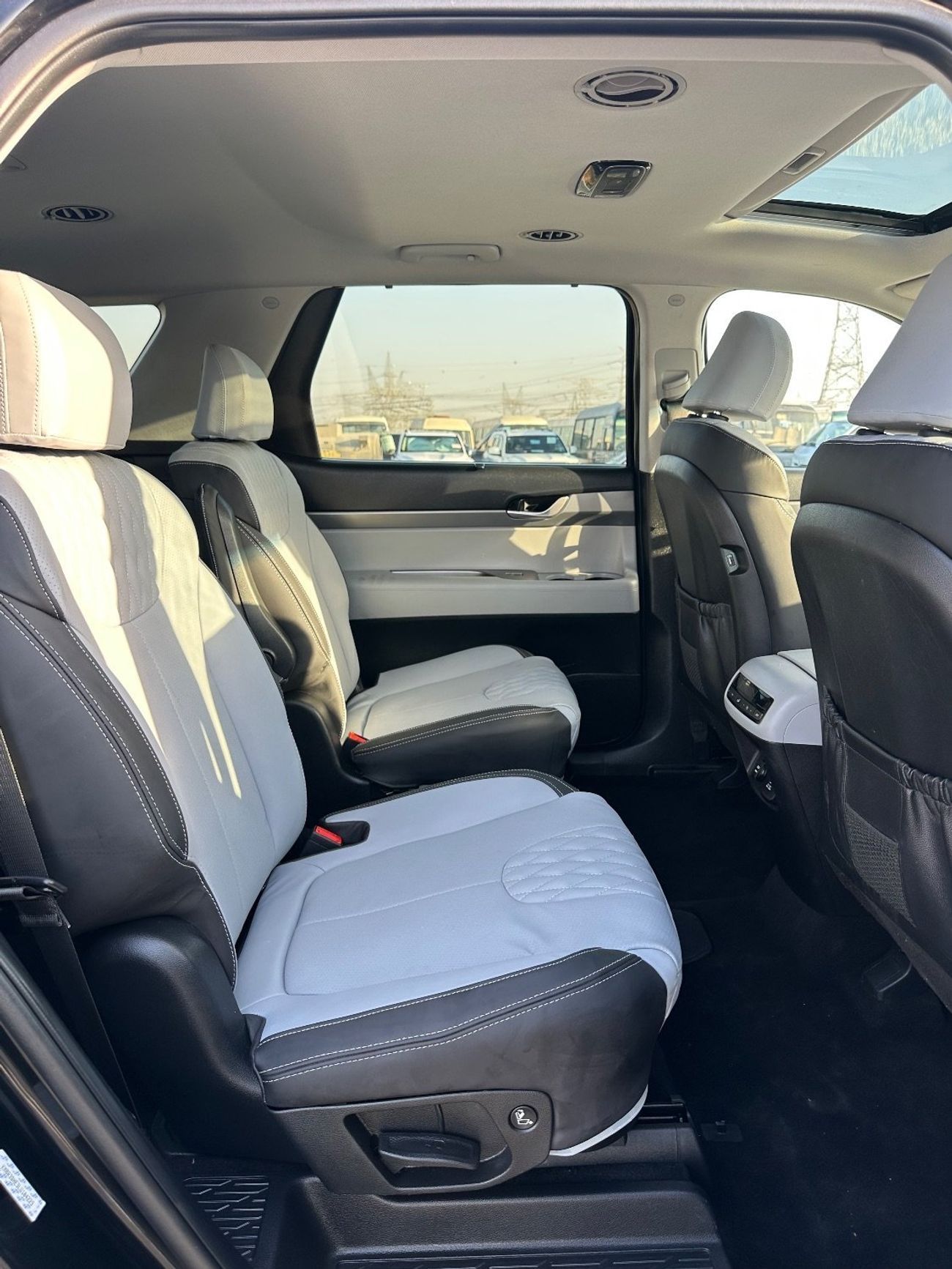 هيونداي باليساد 4WD Sunroof, leather seats Full option