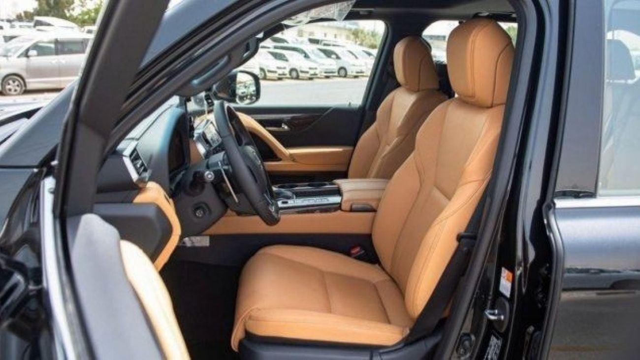 Lexus LX600 SIGNATURE