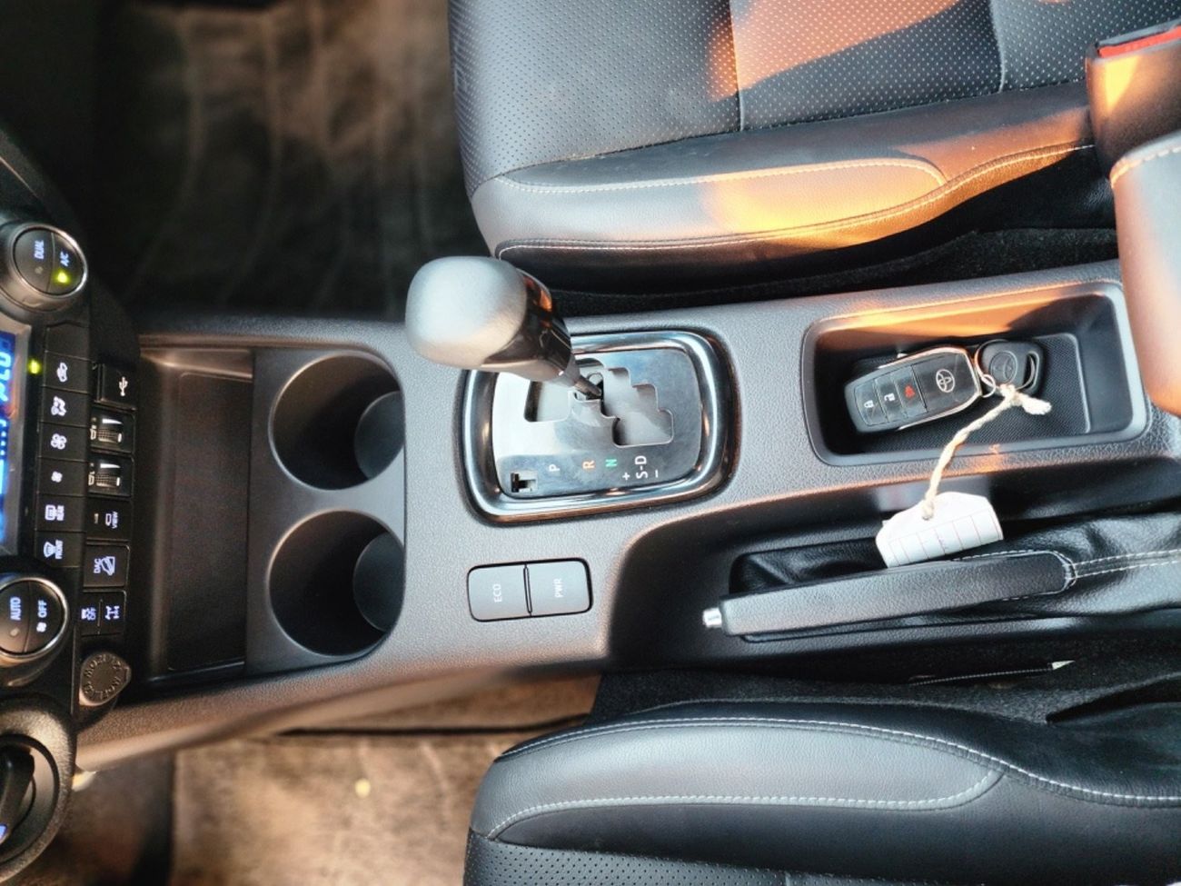 تويوتا هيلوكس ADV 2.8L Toyota Hilux Adventure D-CAB