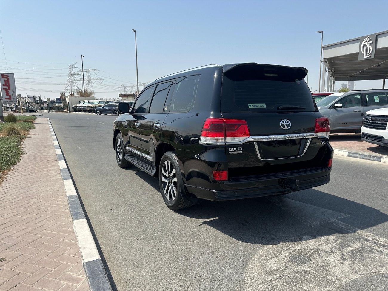 Toyota Land Cruiser GXR 4.0L (271 HP) 4WD