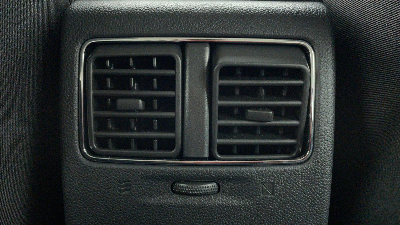 Renault Duster LE 1.6 | Zero Down Payment | Home Test Drive