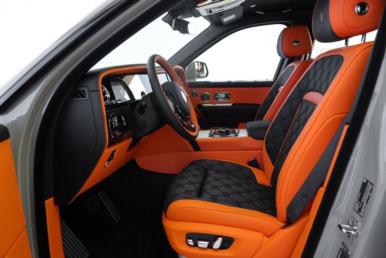 Rolls-Royce Cullinan Rolls Royce Cullinan Black Badge Series 2