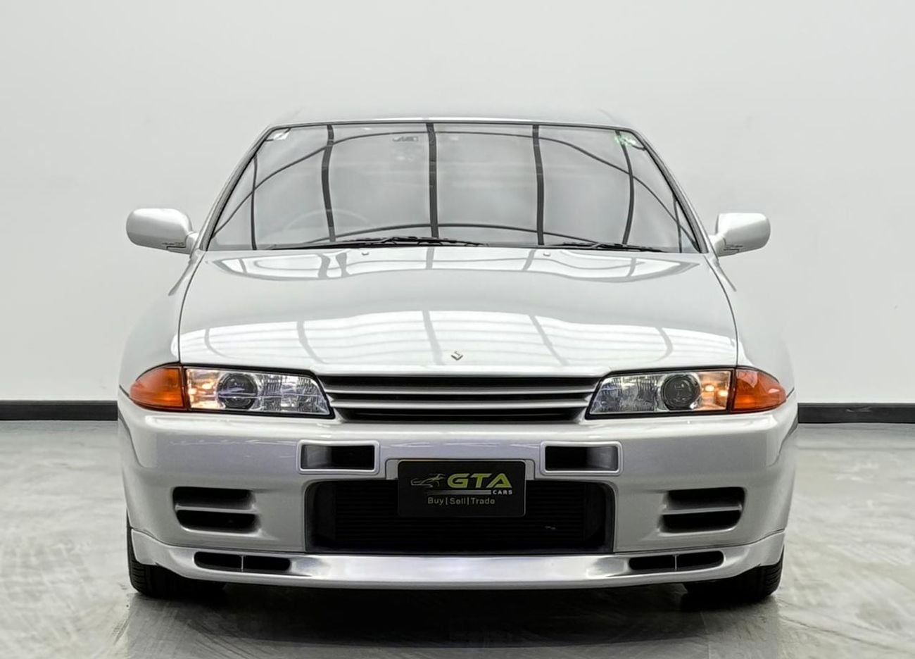 نيسان سكايلاين 1993 Nissan Skyline GT-R ,Full Service history ,Excellent Condition ,GCC