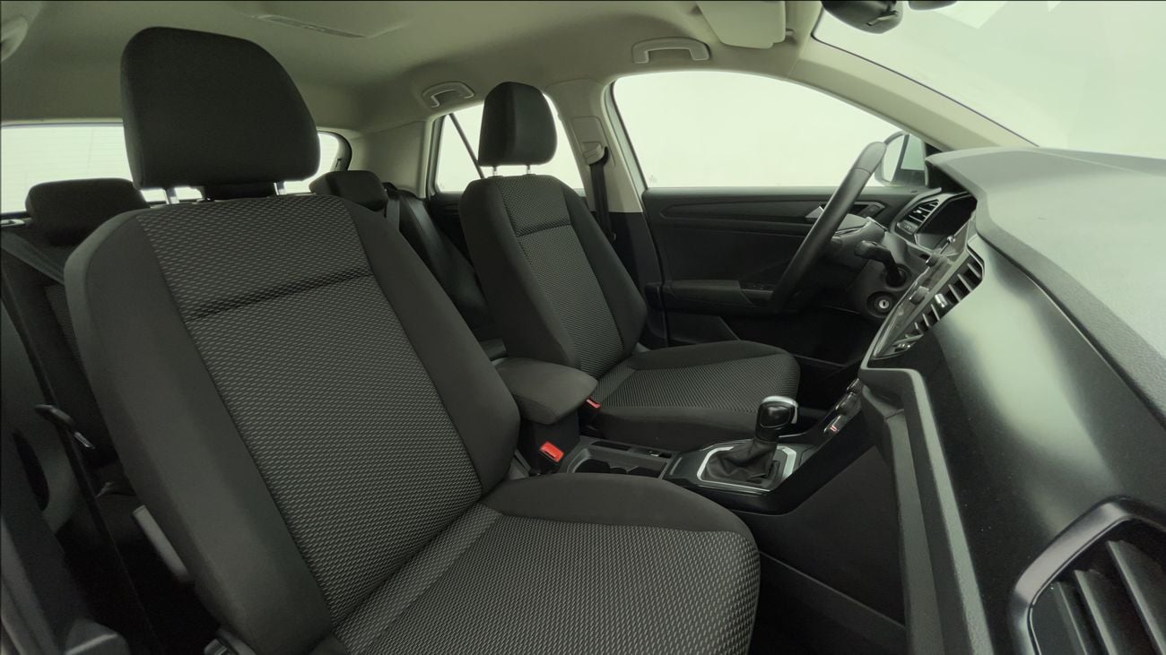 فولكس واجن T ROC TREND 1.4 | بدون دفعة مقدمة | اختبار القيادة في المنزل