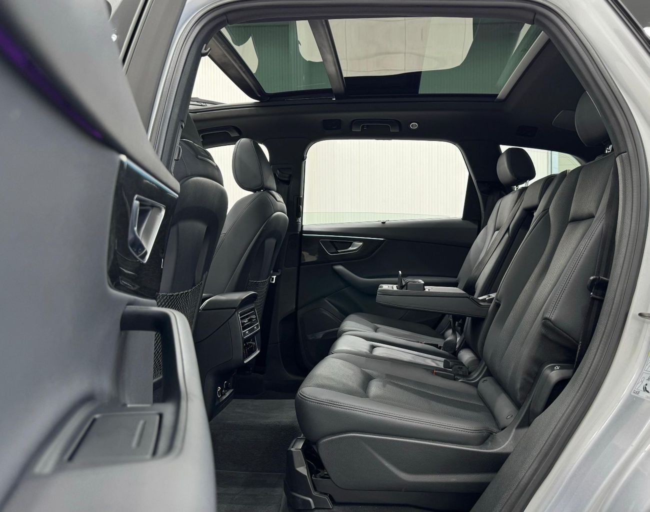 Audi Q7 55 TFSI quattro S-Line 3.0L 2020 Audi Q7 S-Line 55TFSI Quattro 7 Seater, Oct 2025 Warranty + Service