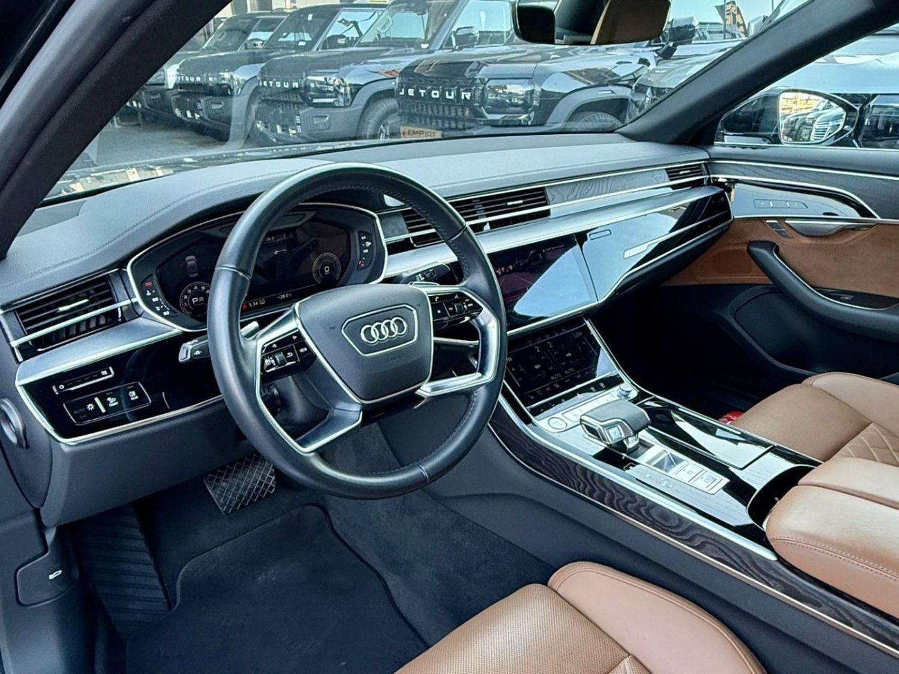 Audi A8 L 60 TFSI quattro 4.0L (460 HP)