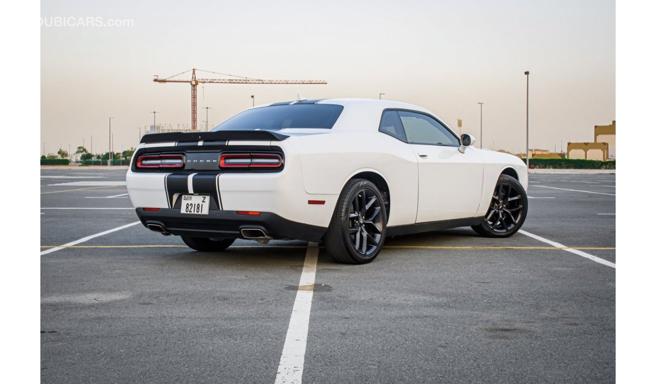 Dodge Challenger SXT Plus