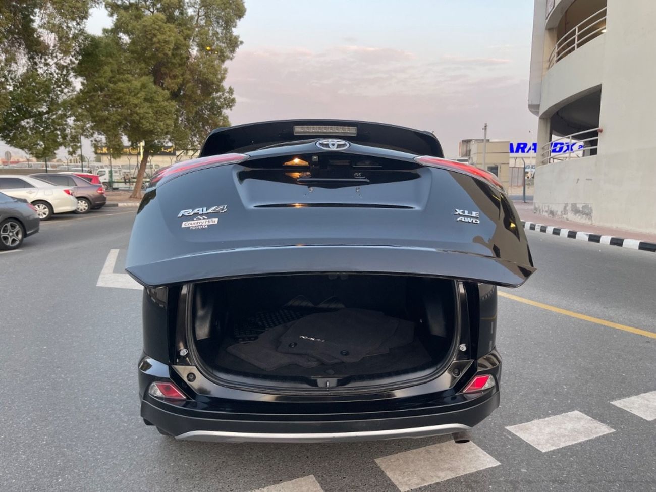 تويوتا راف ٤ 2017 RAV4 XLE AWD FULL OPTION