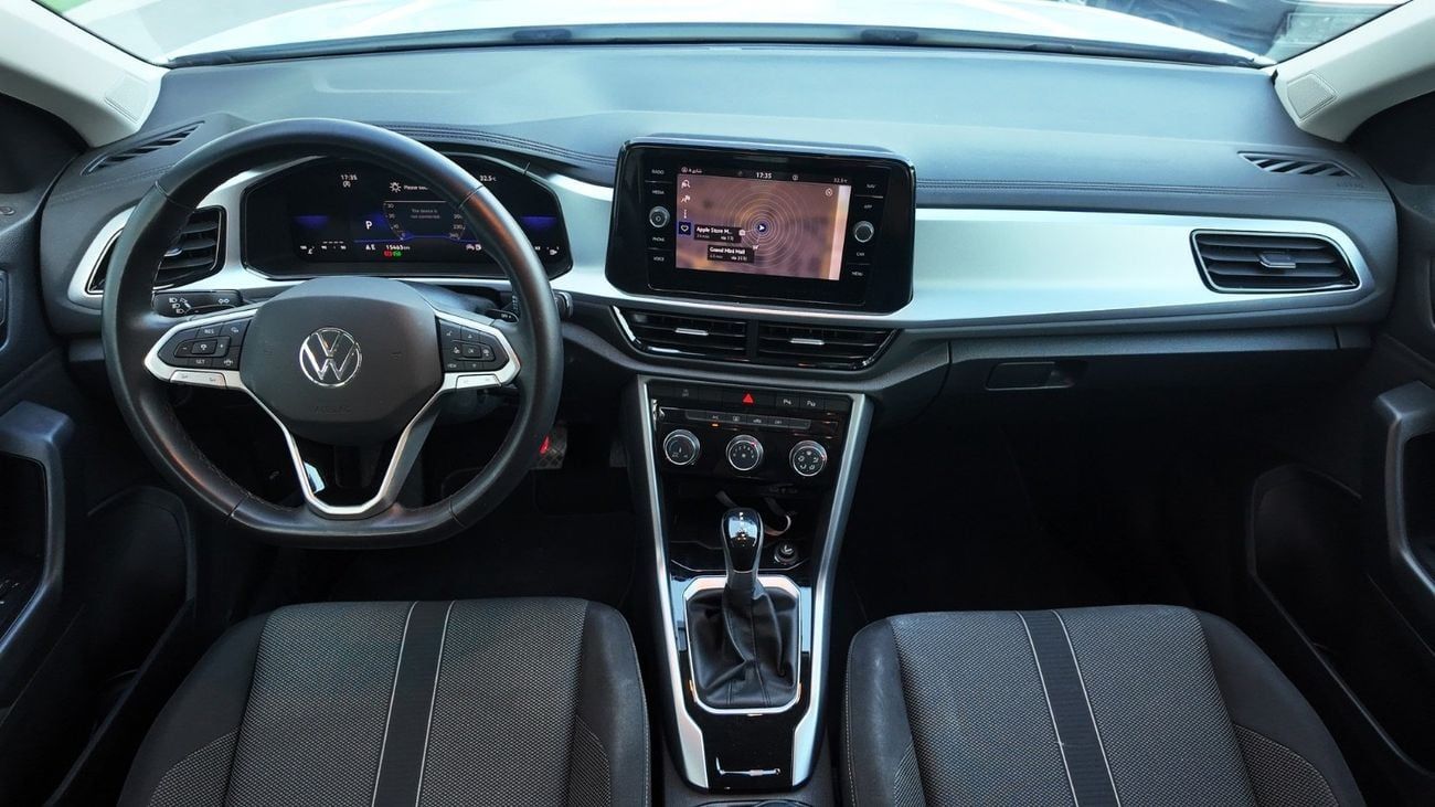 فولكس واجن T ROC Life 1.4L