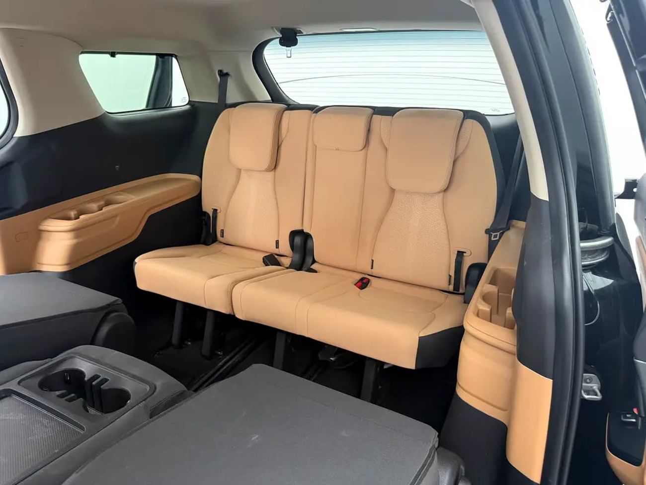 كيا كارنيفال GDI L 3.5L GDI L - GCC Specs - Excellent Condition