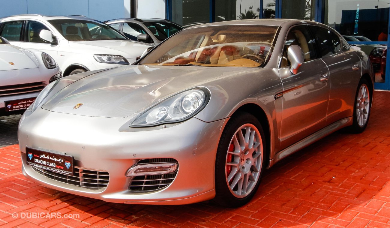 Porsche Panamera Turbo