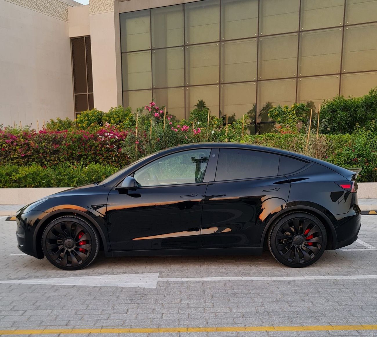 Tesla Model Y Performance (AWD)