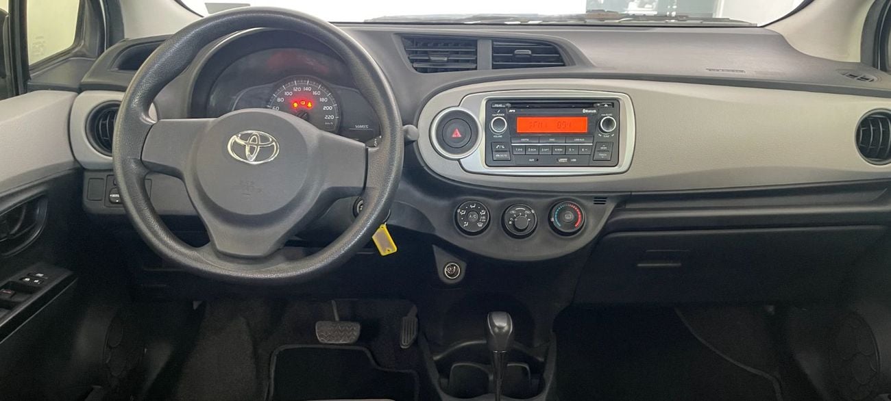 Toyota Yaris MID