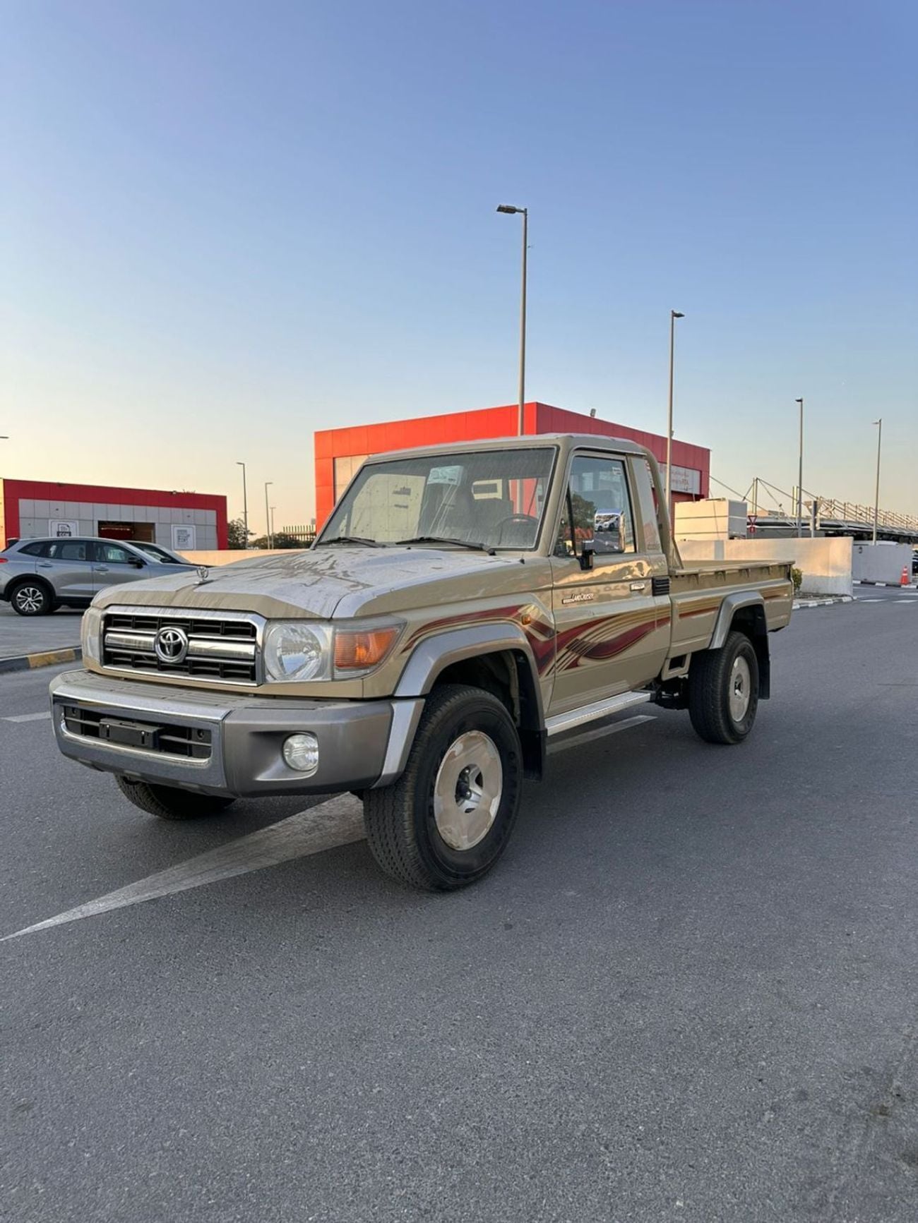 Toyota Land Cruiser Toyota Landcruiser petrol  4x4 II manual transmission II 2009