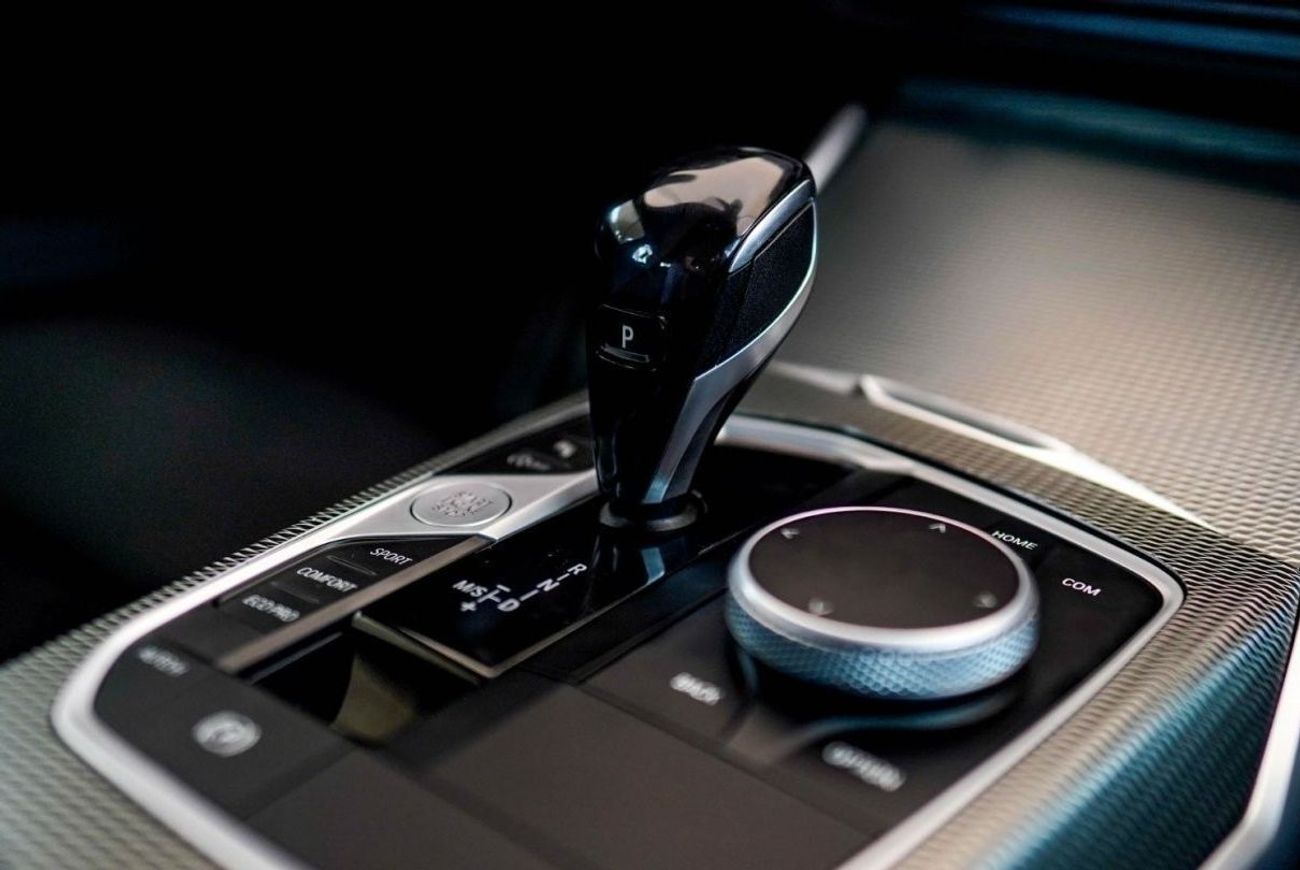 بي أم دبليو 320 M سبورت