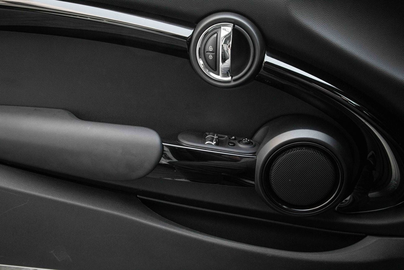 Mini Cooper Cooper | 1,567 P.M | 0% Downpayment | Mini Cooper Agency Warranty & Service!