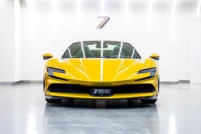 فيراري SF90 ستراديل FERRERI SF90 | SPIDER | GCC | WARRANTY | SERVICE CONTRACT | EXCELLENT CONDITION | FULL OPTION