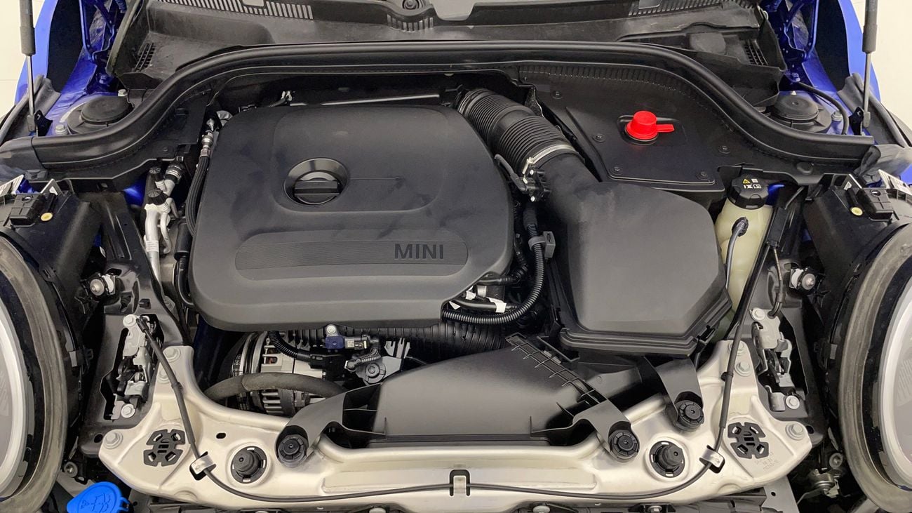 ميني كوبر كونتري مان STD 1.5 | بدون دفعة مقدمة | اختبار القيادة في المنزل