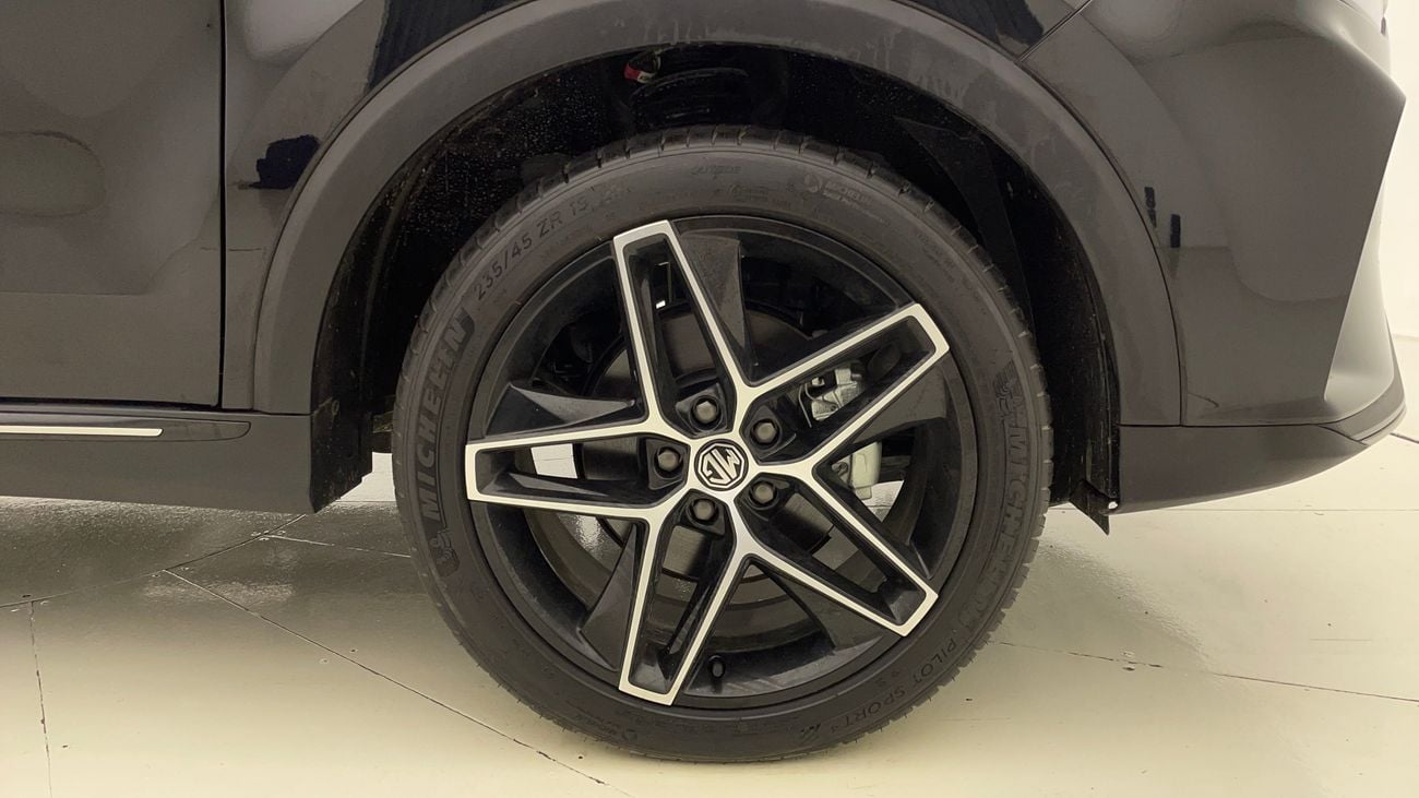 أم جي RX5 LUXURY 1.5 | بدون دفعة مقدمة | اختبار القيادة في المنزل