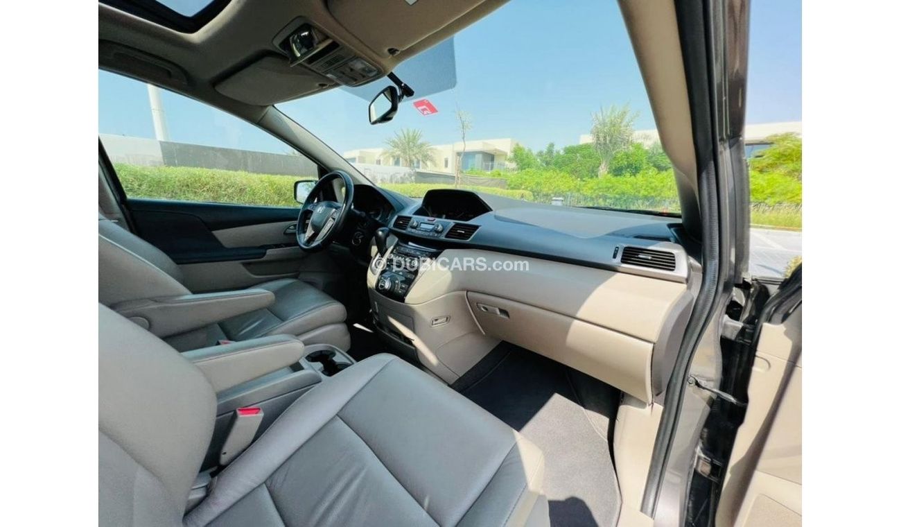 Honda Odyssey Touring 1385 P.M ODYSSEY 3.5L ll TOPEND ll AUTOMATIC DOORS ll GCC ll WELL MAINTAINED