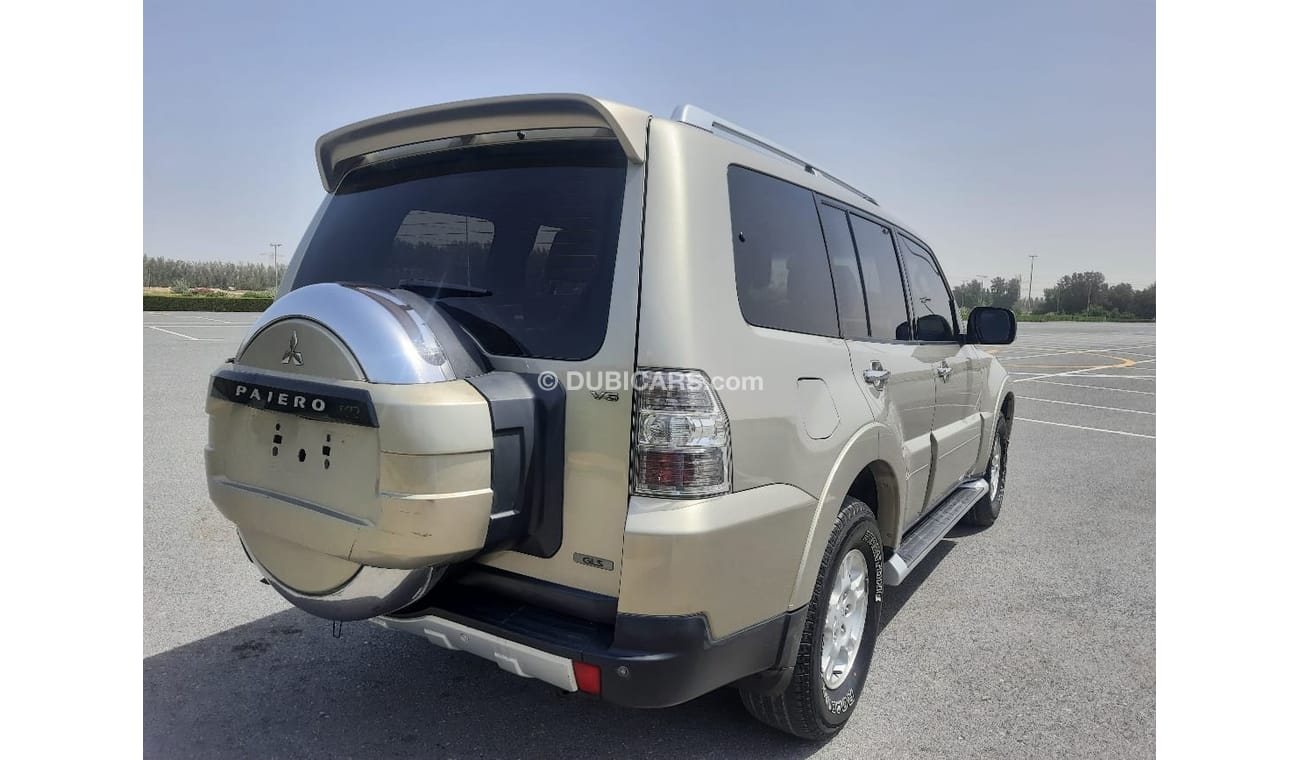 Mitsubishi Pajero Mitsubishi pajero 2007 g cc full automatic