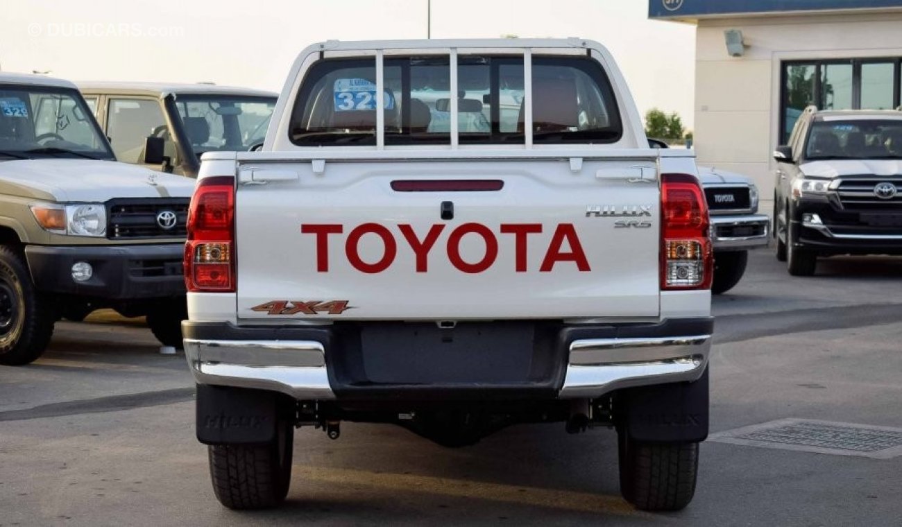 Toyota Hilux SR5 4x4 2.5L تويوتا هايلوكس