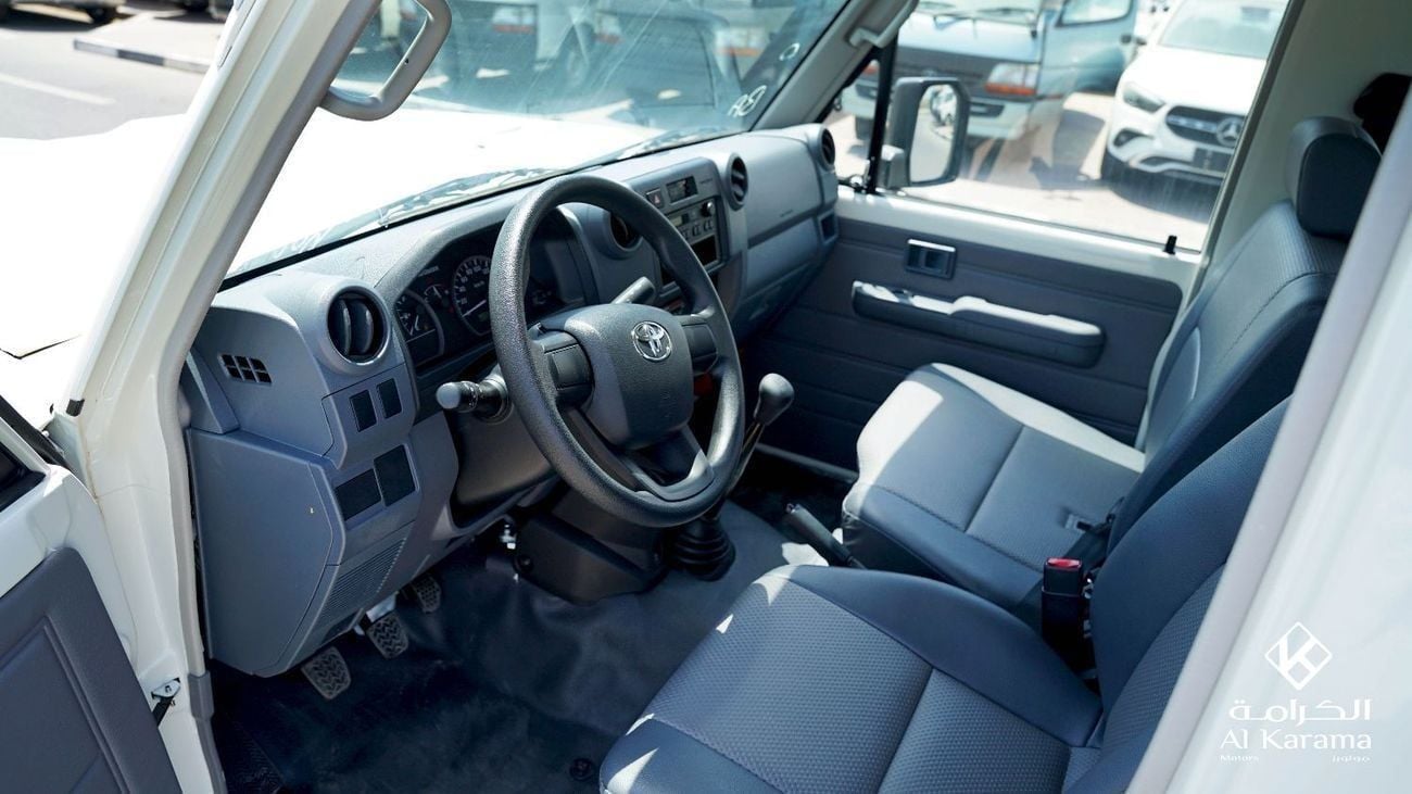Toyota Land Cruiser 70 LC 78 HARDTOP 2.8L MT 4.2L Diesel Engine | Manual Transmission | 9+ Seater | 4WD | 3 Door | For Expo