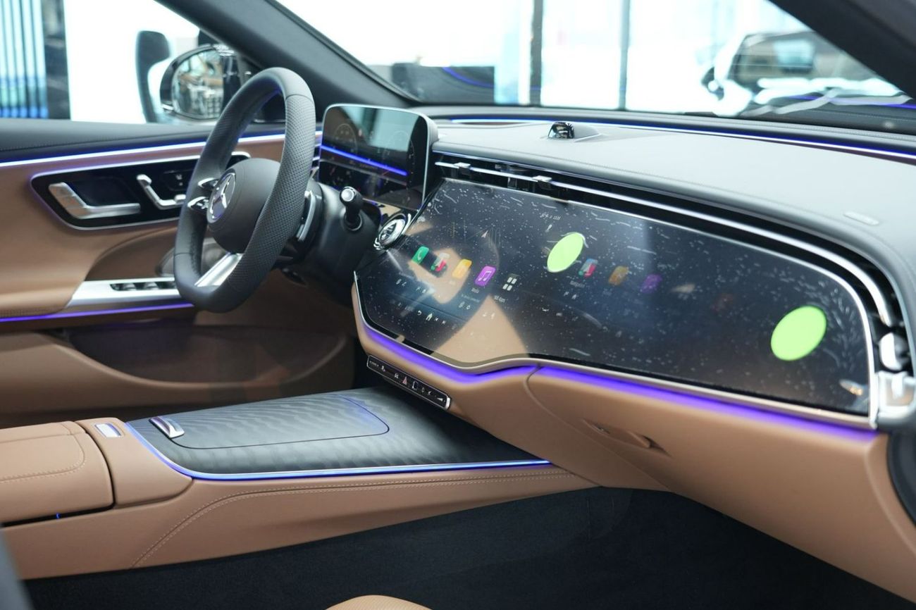 مرسيدس بنز E300 Mercedes-Benz E 300 | 2026 GCC 0km | Agency Warranty | AMG Package | DIGITAL LIGHT