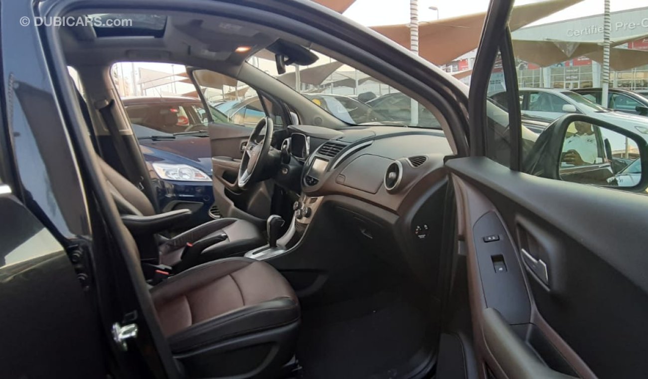 Chevrolet Trax Full option, GCC number one, agency maintenance, sunroof, leather, alloy wheels, rear camera