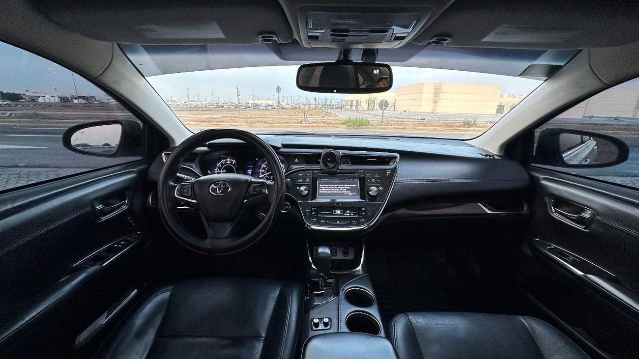 Toyota Avalon Limited 3.5L