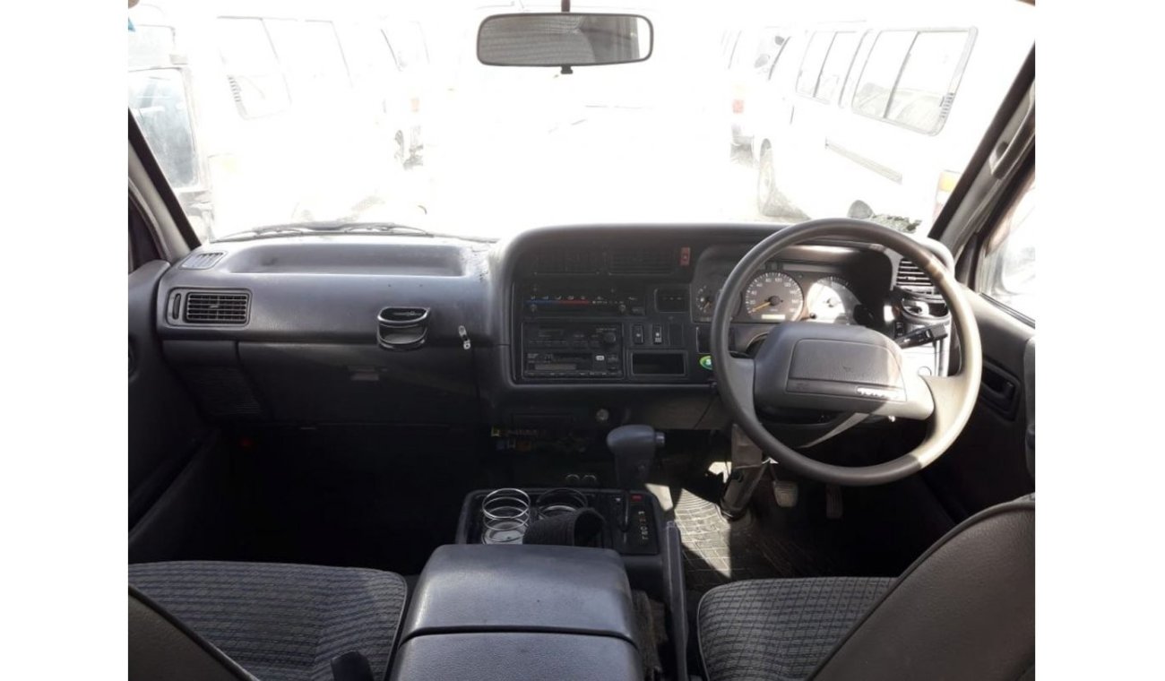 تويوتا هاياس Hiace RIGHT HAND DRIVE  (Stock no PM 239 )