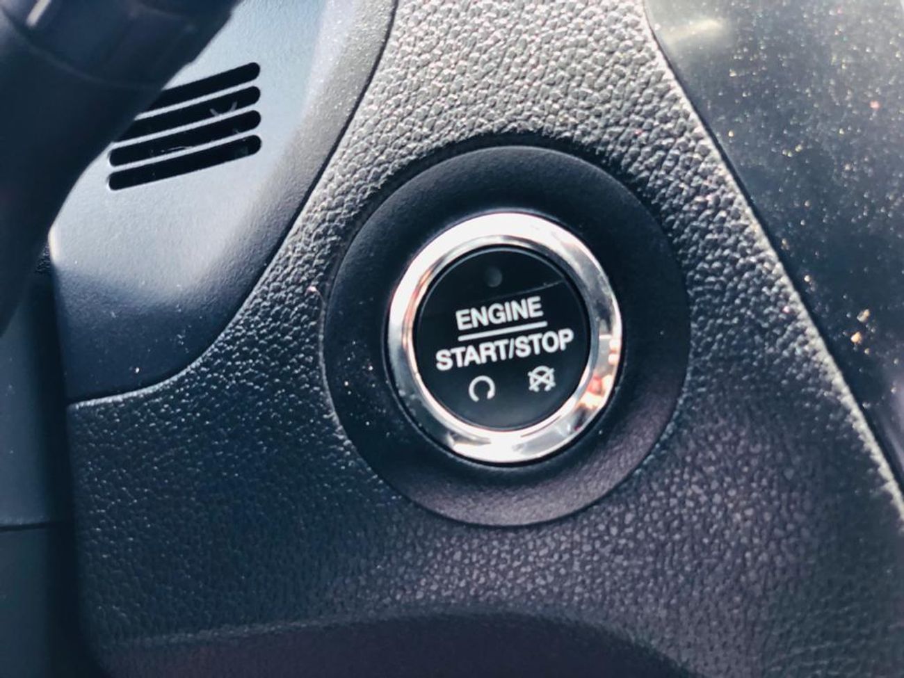 Ford Explorer XLT, 6 CYLINDERS, POWER SEATS, PUSH START, REAR CAMERA, AMAZING CONDITION-LOT-604