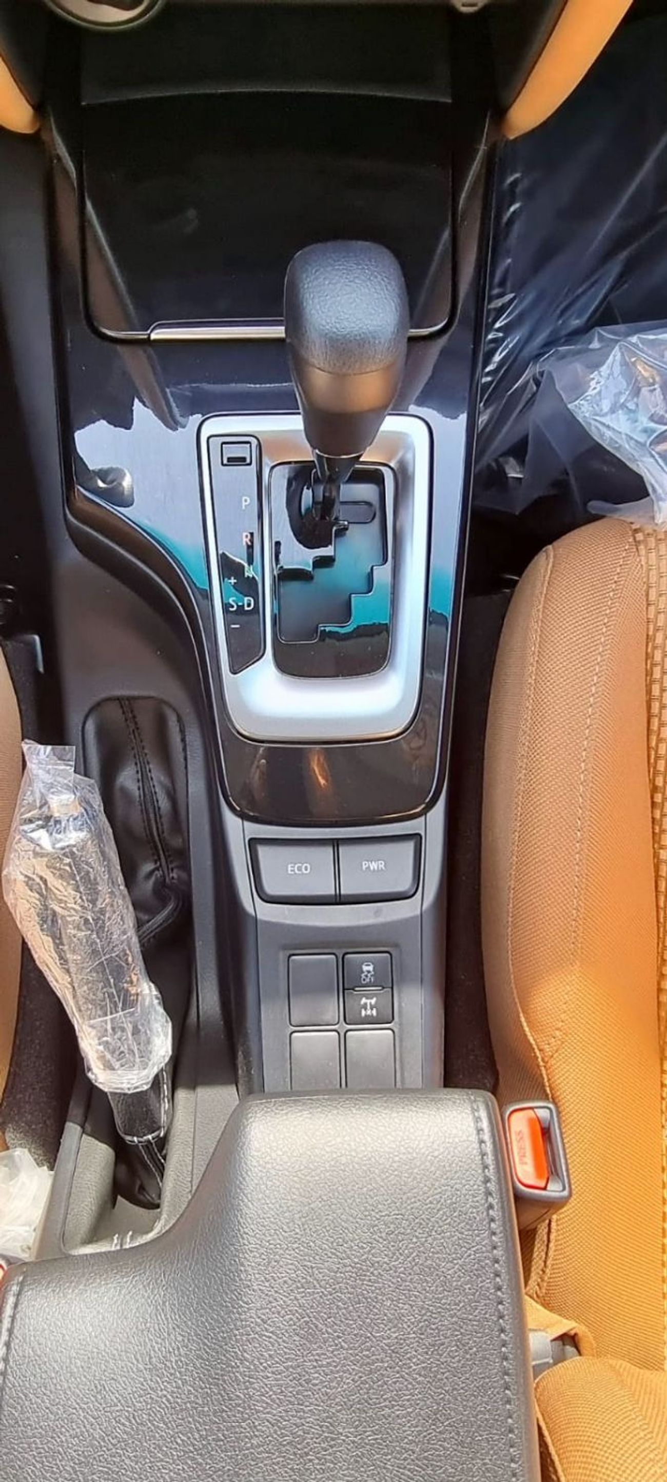 تويوتا فورتونر TOYOTA FORTUNER 2.4L DIESEL 4X4 MY 2026