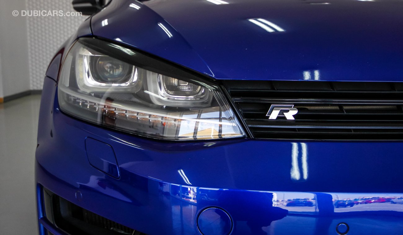 Volkswagen Golf R Line