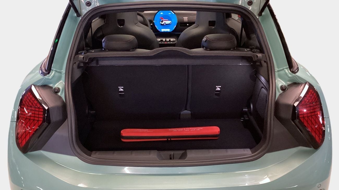 ميني كوبر إس JCW Package | upto AED 20,000 Ramadan Discount | شامل الضمان | 0 ﺪﻔﻋﺓ ﺃﻮﻟﻯ