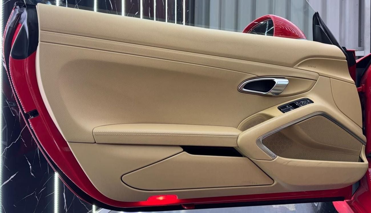 Porsche 911 CARRERA